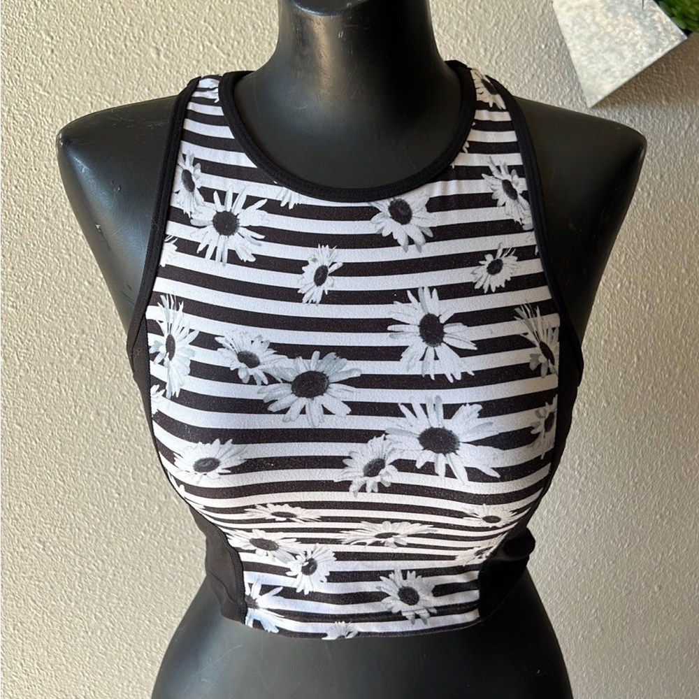Betsey Johnson performance sports bra XS